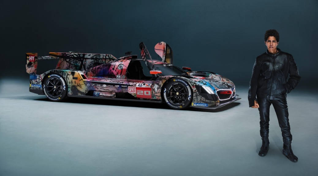 P90550699_lowRes_bmw-art-car-20-with-